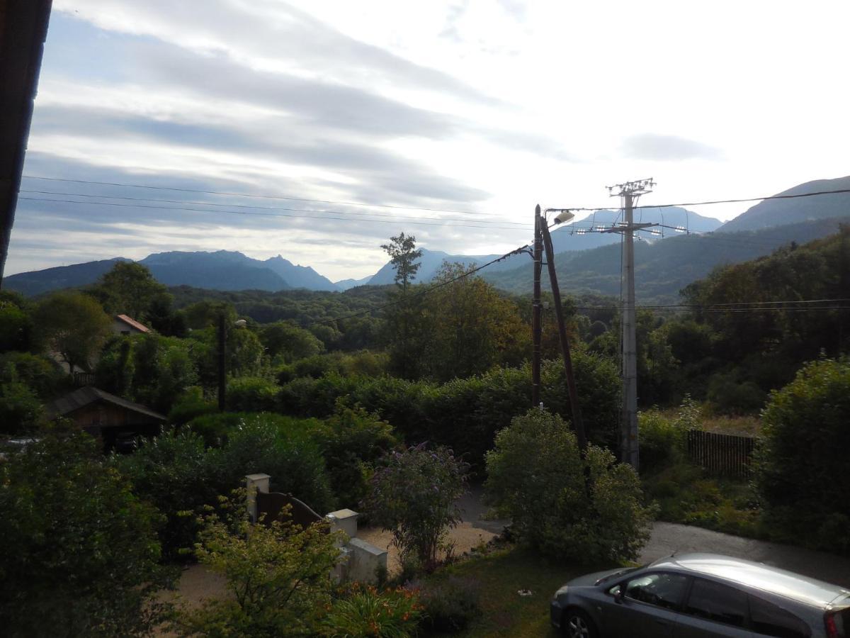 Chalet With Mountain Views Laffrey Εξωτερικό φωτογραφία